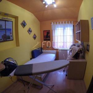 Rijeka, Zamet, 230m2, samostojeća kuća, konoba, garaža