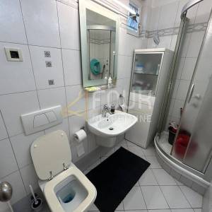 Rijeka, Zamet, 230m2, samostojeća kuća, konoba, garaža