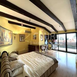 Rijeka, Zamet, 230m2, samostojeća kuća, konoba, garaža