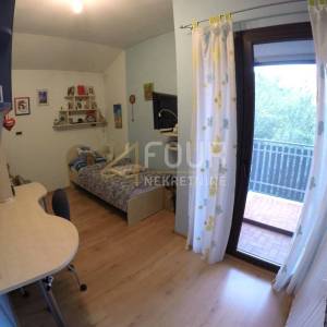 Rijeka, Zamet, 230m2, samostojeća kuća, konoba, garaža