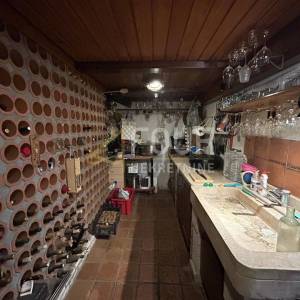Rijeka, Zamet, 230m2, samostojeća kuća, konoba, garaža