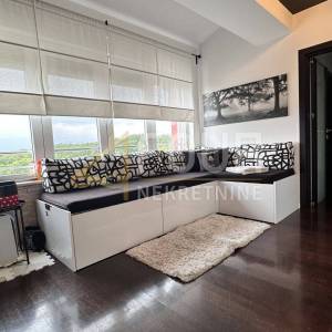 Rijeka, Zamet, 91.75m2, 2s+db, kvalitetan stan!