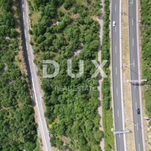 RIJEKA, ZAMET, DIRAČJE- zemljište 3320m2 odmah pored autoputa za reklame (jumbo plakate)