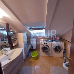 Rijeka, Zamet, dvoetažni 4s+db, balkon, pogled