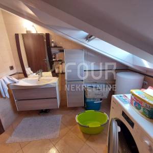Rijeka, Zamet, dvoetažni 4s+db, balkon, pogled