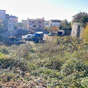RIJEKA, ZAMET - ravno građevinsko zemljište za 12 stanova