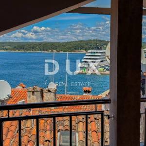 ROVINJ, CENTAR – vrhunsko uređeni objekt u srcu Rovinja s krovnom terasom, pogled, jacuzzi