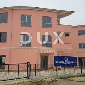 ROVINJ - poslovna zgrada 1472m2 + okoliš 1683m2