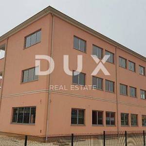 ROVINJ - poslovna zgrada 1472m2 + okoliš 1683m2