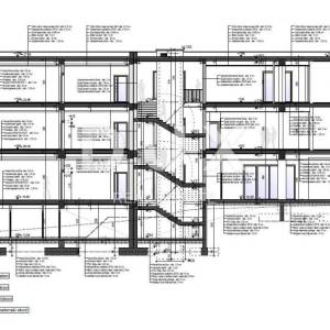 ROVINJ - poslovna zgrada 1472m2 + okoliš 1683m2