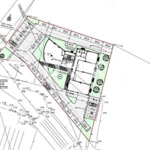 ROVINJ - poslovna zgrada 1472m2 + okoliš 1683m2