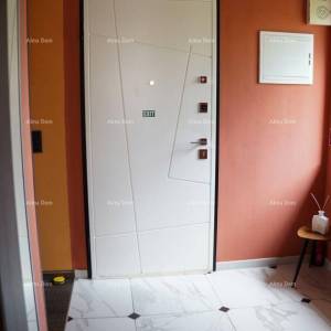 Rovinj, Prodaje se  stan 120 m² u kući, 100 m od mora
