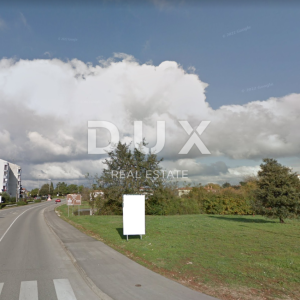 ROVINJ- zemljište 5170m2 (građevinsko M1 zona + P parking zona)  