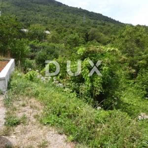 RUKAVAC - građevinski teren 2059m2 za stambenu zgradu – stanove- apartmane  / obiteljsku kuću / villu / za kuće za iznajmljivan...