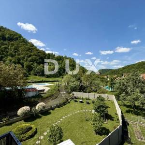 SAMOBOR, CENTAR - prekrasna kuća s velikom okućnicom!