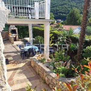 Samostojeća kuća s pogledom na more – Mošćenička Draga