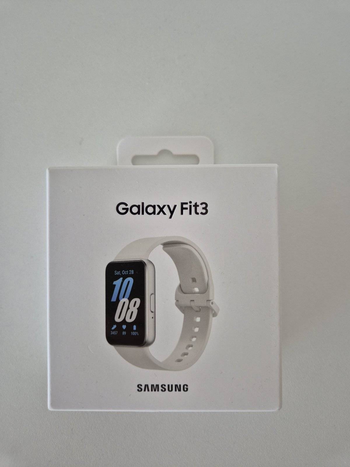 SAMSUNG GALAXY FIT 3 PAMETNI SAT, NOVO U KUTIJI, SAMO 40 EURA