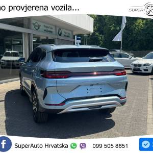 SEAL U DM-i 1.5L PHEV Aut. 218 KS, LED+ACC+PANO+GR SJED+VIRT+HEAD+