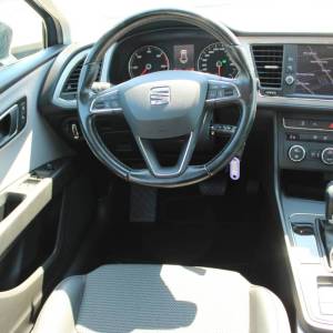 Seat Leon ST 1.6 TDi DSG *LED, NAVIGACIJA, KAMERA*