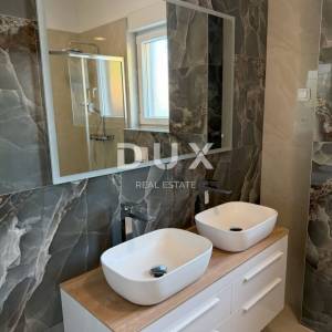 SELINE, ZADAR - TOP LOKACIJA! S2 Novogradnja sa spektakularnim pogledom!