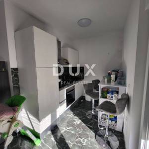 SELINE, ZADAR - TOP PRILIKA! Novoizgrađena kuća s 3 velika stana