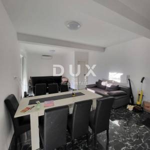 SELINE, ZADAR - TOP PRILIKA! Novoizgrađena kuća s 3 velika stana