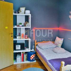 Senj, 61.59m2, 2s+db, namješten stan s pogledom na more