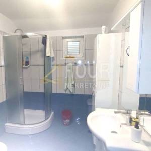 Senj, 95.90m2, 2s+db, garaža, 2 terase