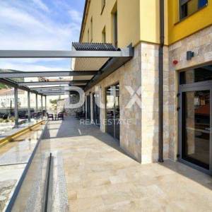 SENJ - Hotel 4* na obali!