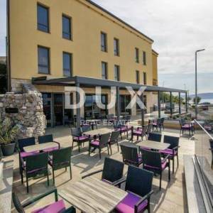 SENJ - Hotel 4* na obali!