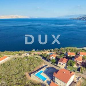 SENJ, SVETI JURAJ - Apartmanska kuća s pogledom na more