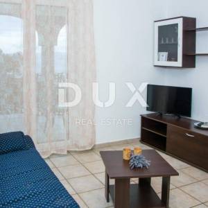 SENJ, SVETI JURAJ - Apartmanska kuća s pogledom na more