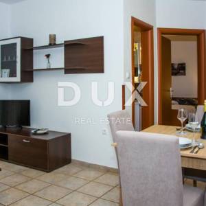 SENJ, SVETI JURAJ - Apartmanska kuća s pogledom na more