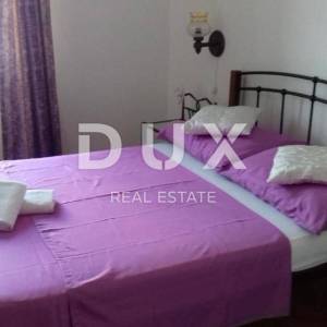 SENJ, SVETI JURAJ - Predivna apartmanska kuća prvi red od mora