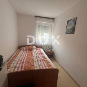 ŠIBENIK, BILICE - Kuća s 5 apartmana 100 m od mora