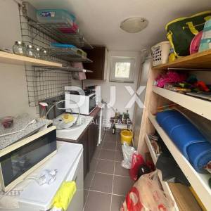ŠIBENIK, BILICE - Kuća s 5 apartmana 100 m od mora