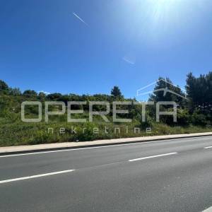 Šibenik Bioci – zemljište 912 m² u R2 zoni, sportska namjena