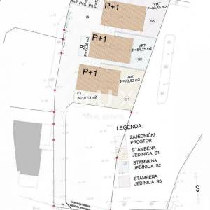 ŠIBENIK, BRODARICA - Predivna triplex kuća s dvorištem na mirnoj lokaciji S3