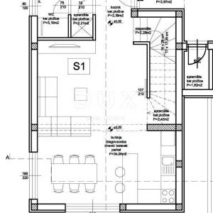 ŠIBENIK, BRODARICA - Predivna triplex kuća s dvorištem na mirnoj lokaciji S1