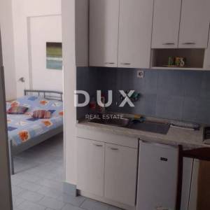 ŠIBENIK, BRODARICA - Tri stana u prizemlju