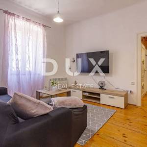 ŠIBENIK, CENTAR-stan u centru grada 66,80m2