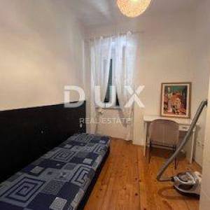 ŠIBENIK, CENTAR-stan u centru grada 66,80m2