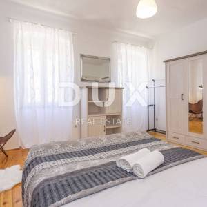 ŠIBENIK, CENTAR-stan u centru grada 66,80m2