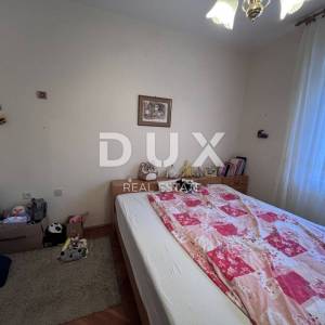 ŠIBENIK, CRNICA - prizemnica s velikim potencijalom 