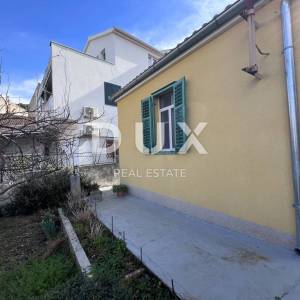 ŠIBENIK, CRNICA - prizemnica s velikim potencijalom 
