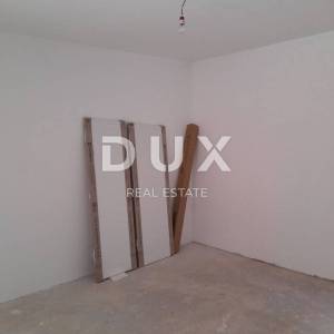 ŠIBENIK, DRNIŠ - Kuća u centru Drniša 