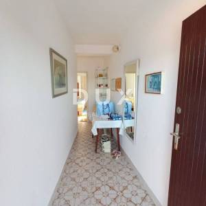 ŠIBENIK, GREBAŠTICA - Apartmanska kuća s pogledom na more