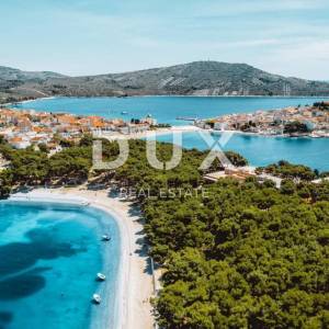 ŠIBENIK, PRIMOŠTEN - Poljoprivredno zemljište s pogledom na more!