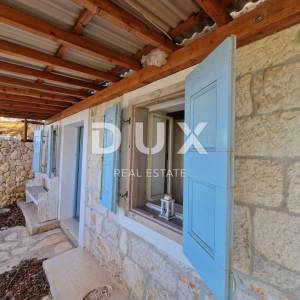 ŠIBENIK, ROGOZNICA - kamena kuća sa predivnim pogledom