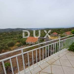 ŠIBENIK, ROGOZNICA - kamena kuća sa predivnim pogledom